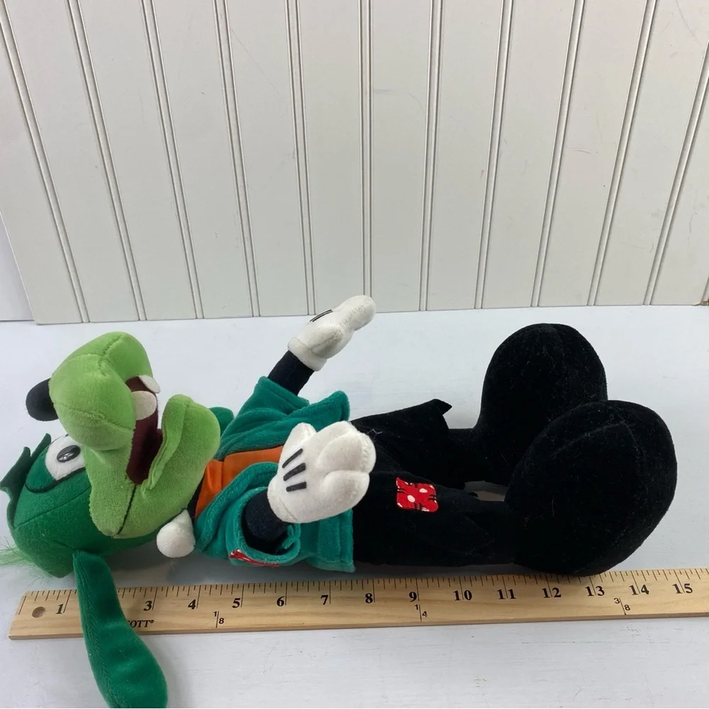 Disney goofy dressed